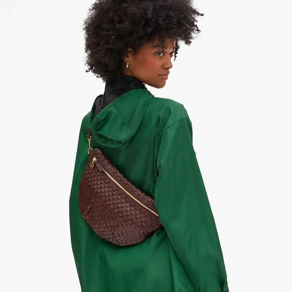 Clare V. Grande Fanny - Picture 2 of 7